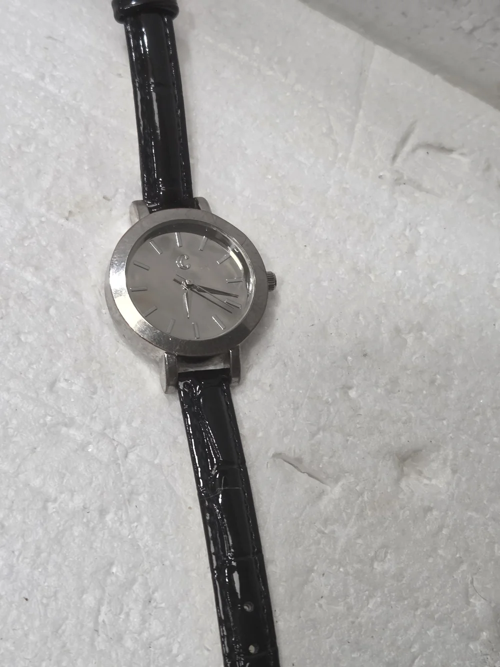 CHARMING CHARLIE WOMENS WATCH